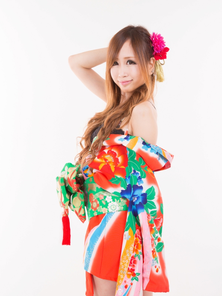 talent_mikami_sub_01_b